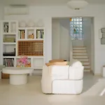 Villa Casa Bianca *
